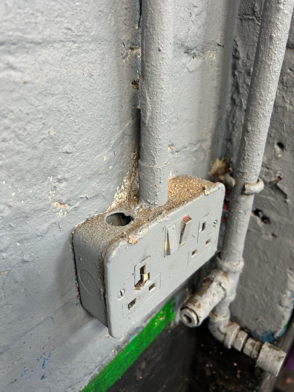 Damaged accessories — a socket outlet