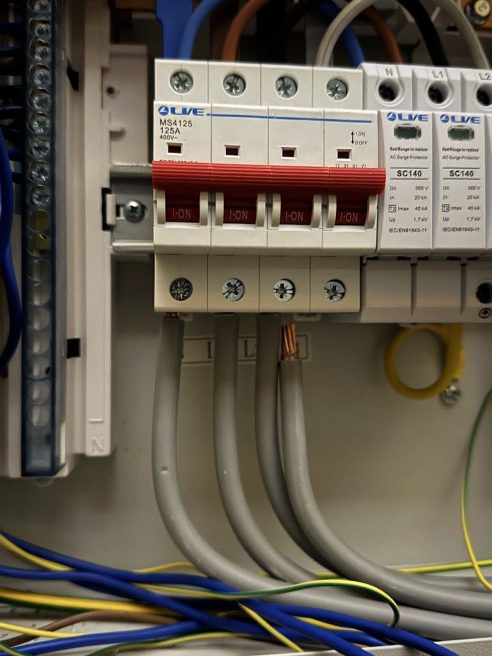 A poorly terminated supply cable